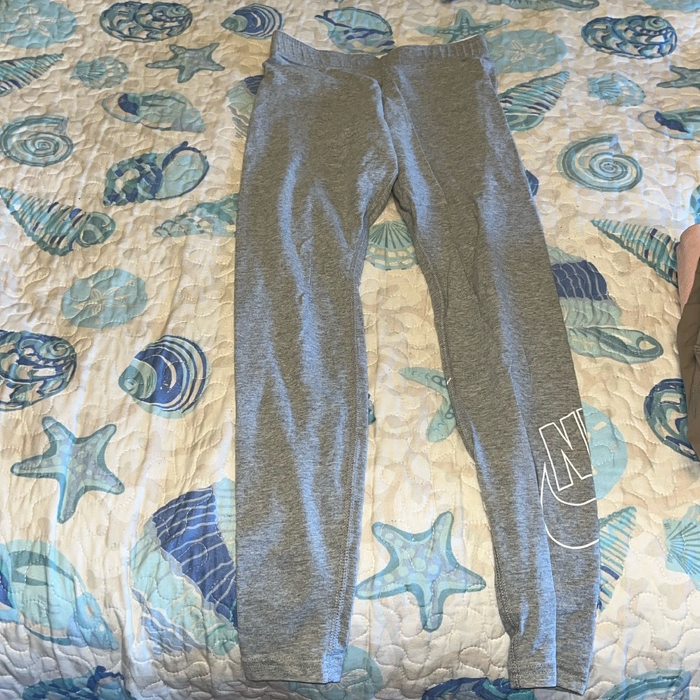 Nike women’s leggings